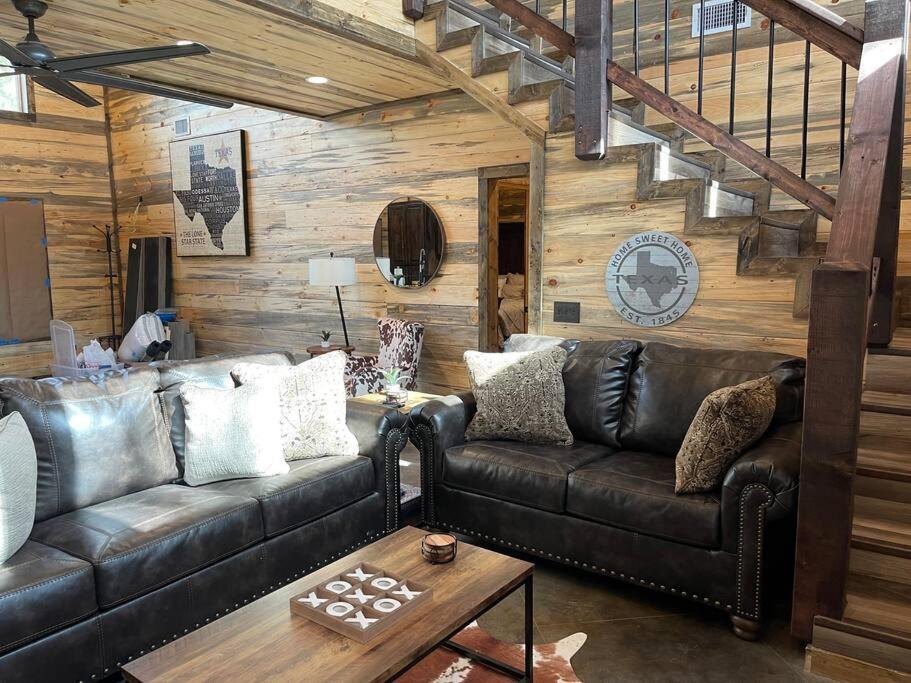 The Big Tex Luxury Cabin Is Epic Broken Bow Exterior foto